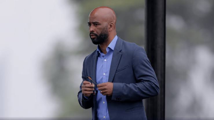 Fabinho Soldado admite sondagens em estrelas do Corinthians