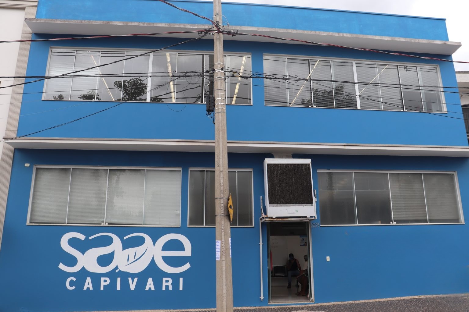 SAAE Capivari abre concurso público com salários de até R$ 12,3 mil