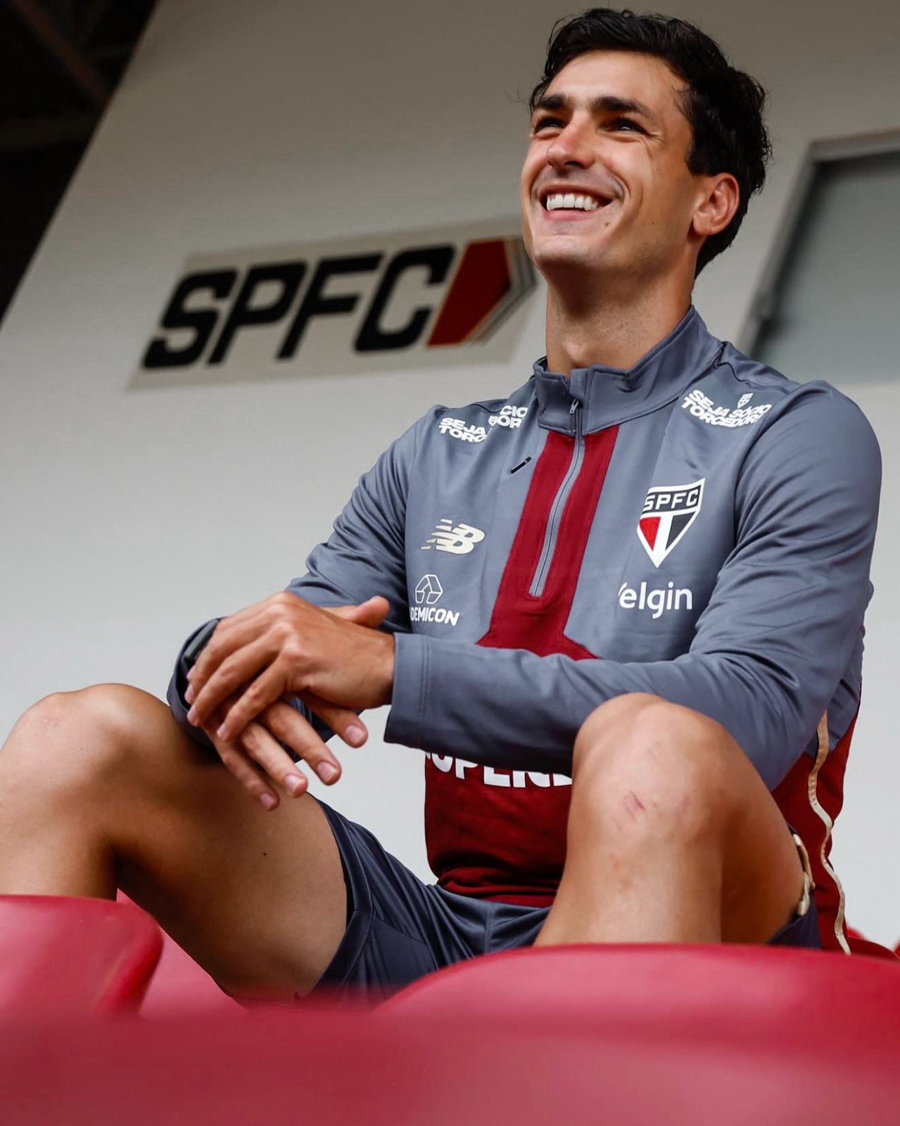 São Paulo inscreve Dinenno no BID e poderá escalar o jogador contra o Vasco
