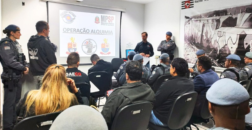 Pai e dois filhos são detidos em operação de combate ao crime organizado em Jundiaí 