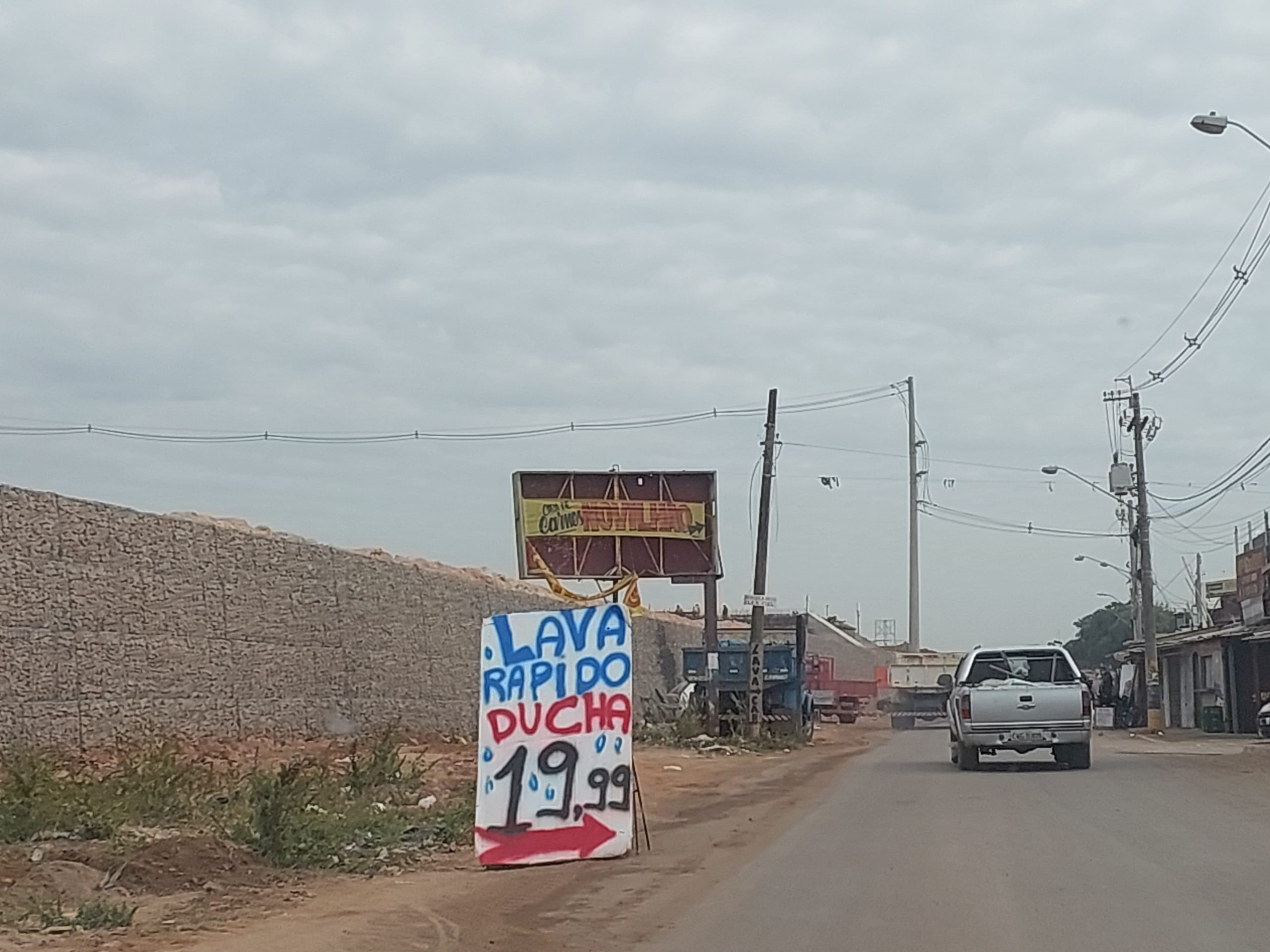 À espera da conclusão das obras, moradores da região da Miguel Melhado amargam transtornos