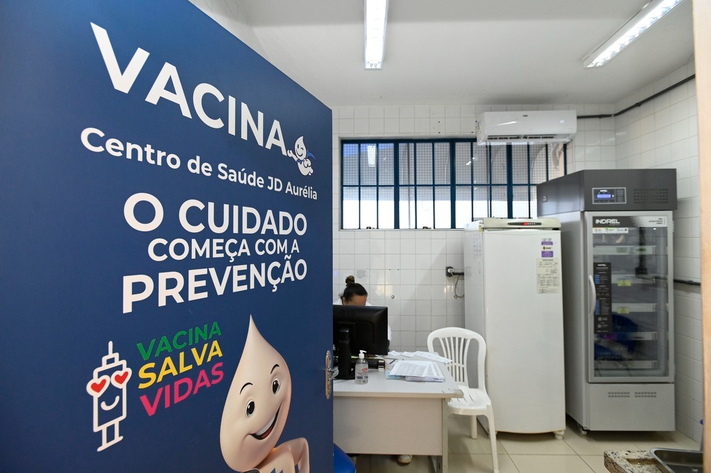 Campinas inicia aplicação de vacina de reforço contra meningite