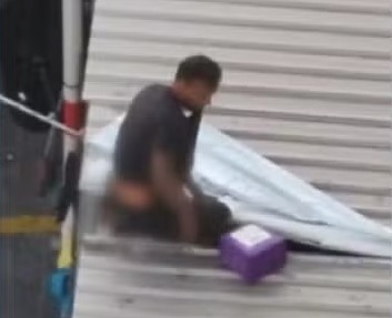 Homem furta pote de açaí e foge pelo telhado de loja no Centro de Campinas