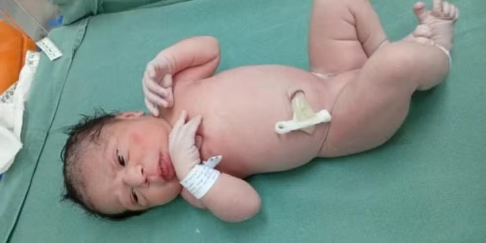 Hospital de Pedreira é acusado de negligência por família de recém-nascida que morreu