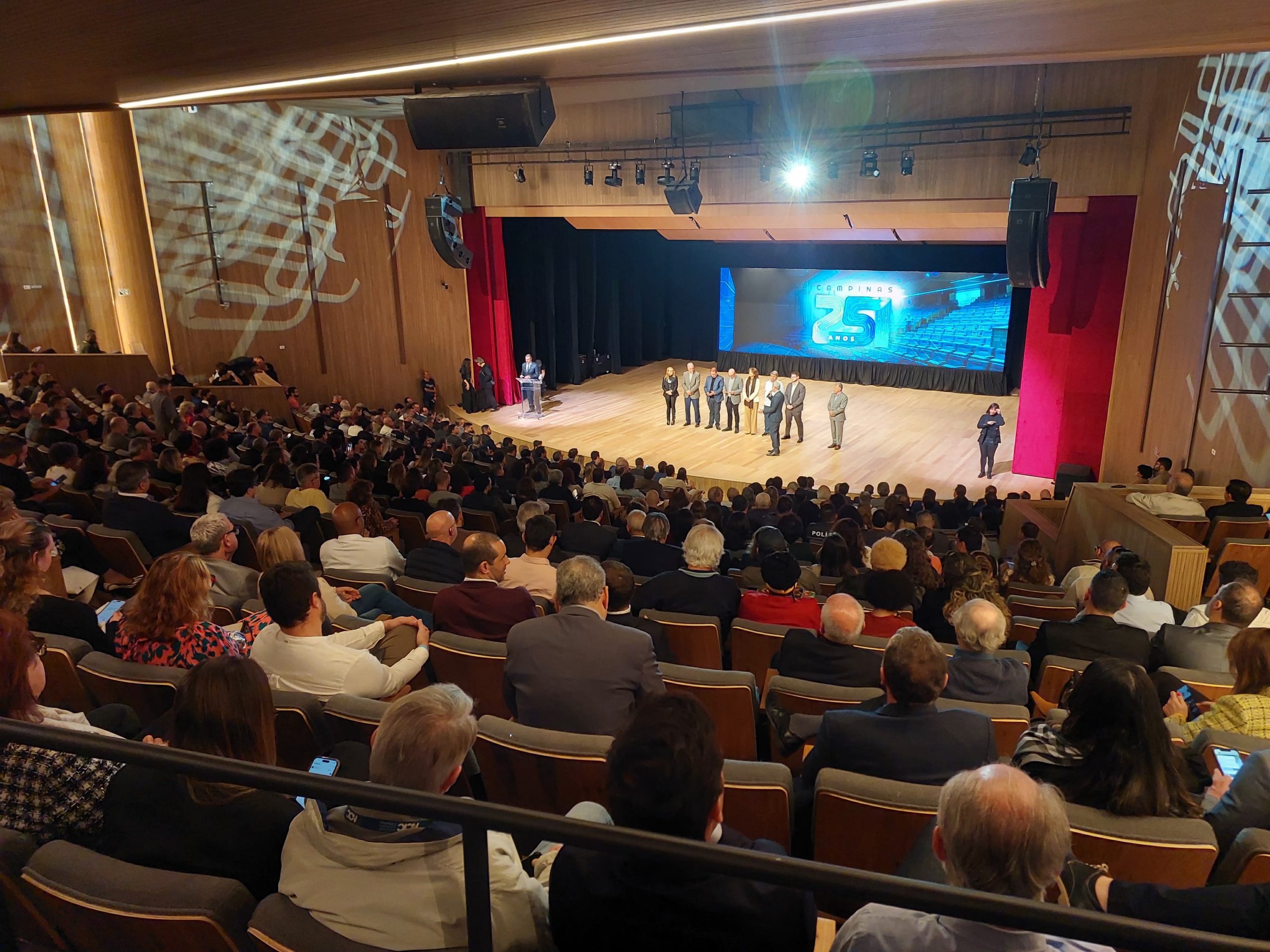 Obras do Centro de Convivência são concluídas; custo foi de R$ 62,4 milhões