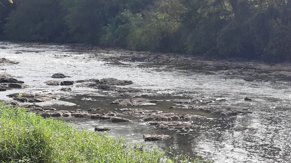 Polícia encontra corpo de homem no rio Corumbataí, em Piracicaba