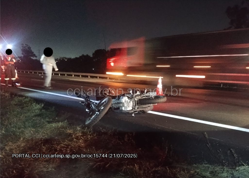 Motociclista morre atropelado após cair na Rodovia dos Bandeirantes, em Campinas