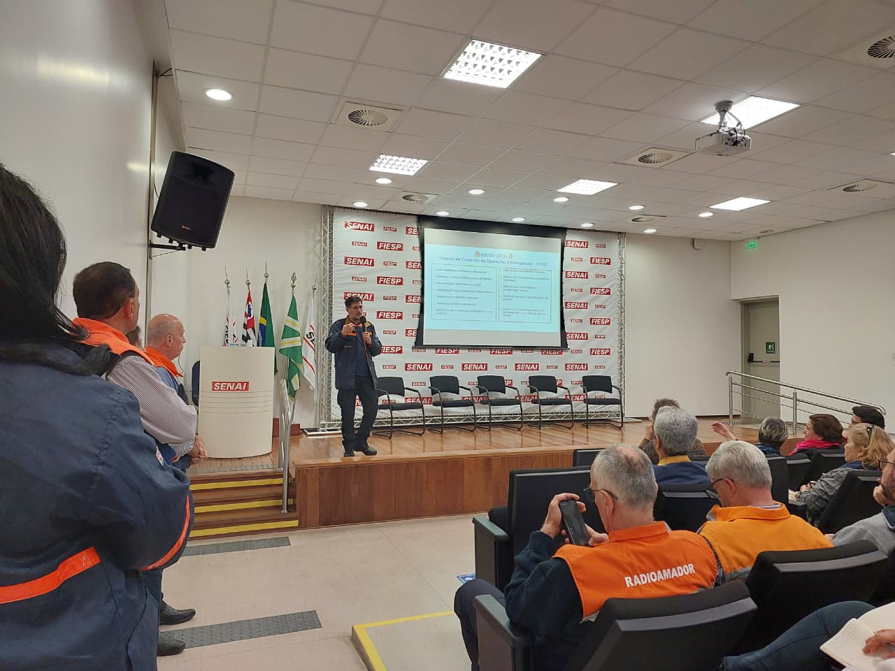 Defesas Civis se reúnem em Valinhos para debater a resposta aos grandes desastres na região