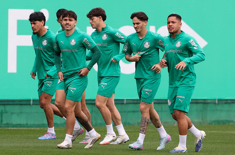 Em clima de cobrança, Palmeiras enfrenta o Corinthians por uma vaga nas quartas da Copa do Brasil
