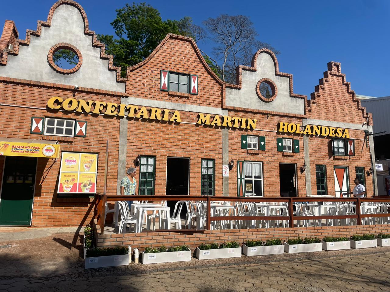 Expoflora começa nesta sexta e movimenta R$ 220 milhões na economia regional