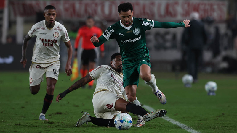 Quase classificado, Palmeiras faz jogo protocolar contra Universitário pela Copa Libertadores