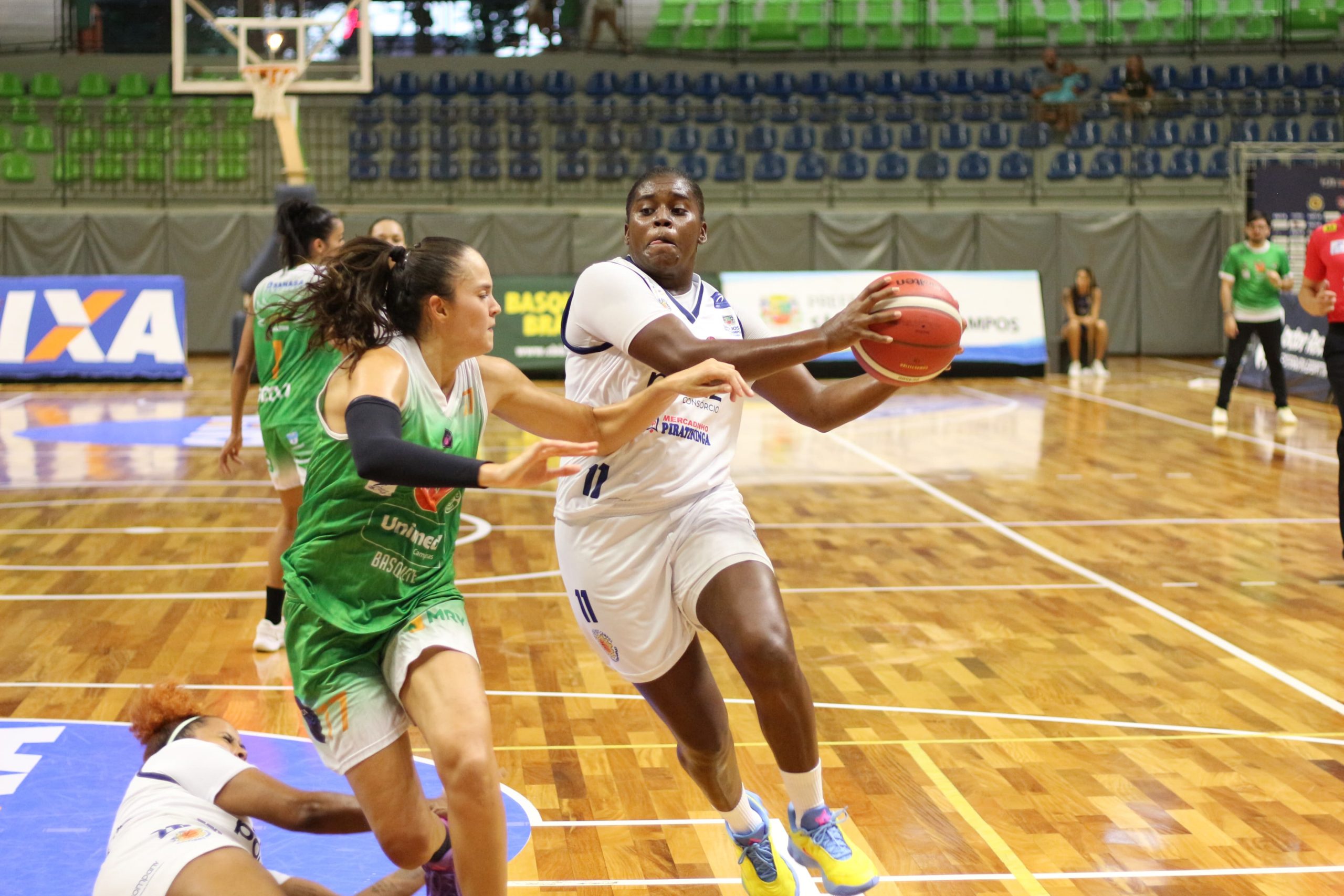 Unimed Campinas Basquete enfrenta São José pelo terceiro lugar da LBF