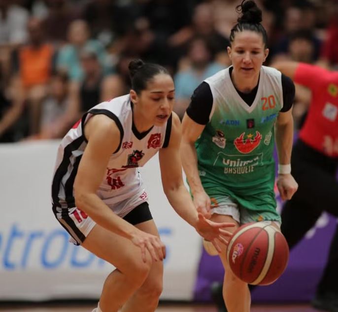 Unimed Campinas Basquete perde para o Sesi Araraquara e fica fora da final na LBF