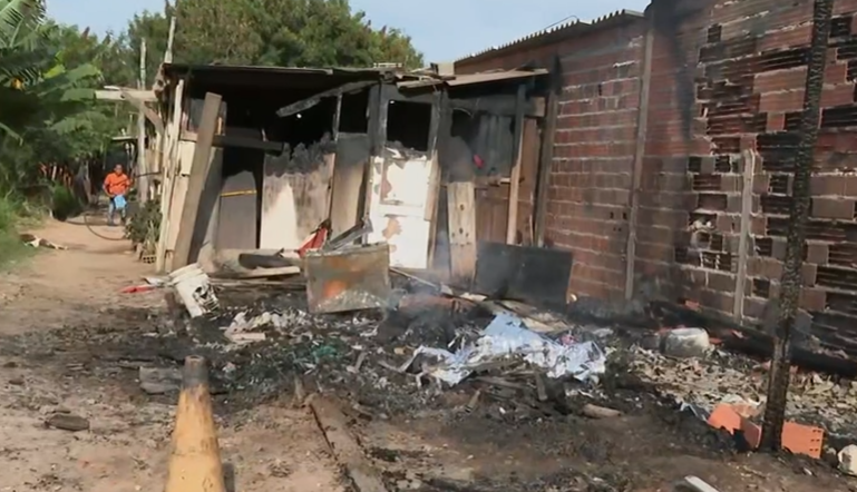 Incêndio em barraco mata três crianças no Jardim do Lago II em Campinas