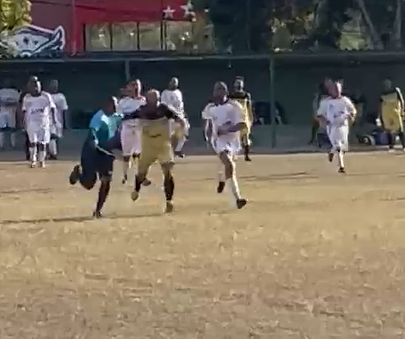 Árbitro corre atrás de jogador com facão após agressão durante partida em Vinhedo