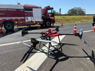 Simulado de acidente em rodovia mobiliza equipes de emergência em Campinas, veja fotos