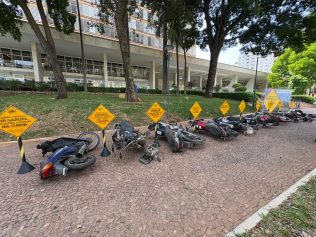 Blitz educativa foca motociclistas, que representam quase metade das mortes no trânsito