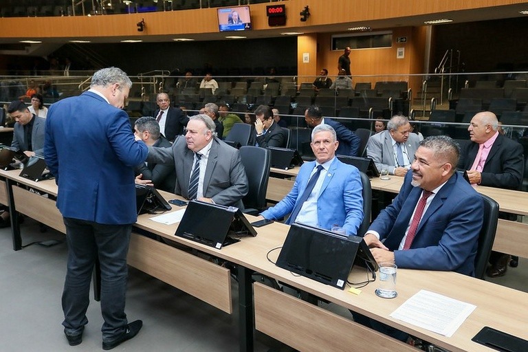 Câmara de Campinas vota projeto que institui Semana do Climatério no município
