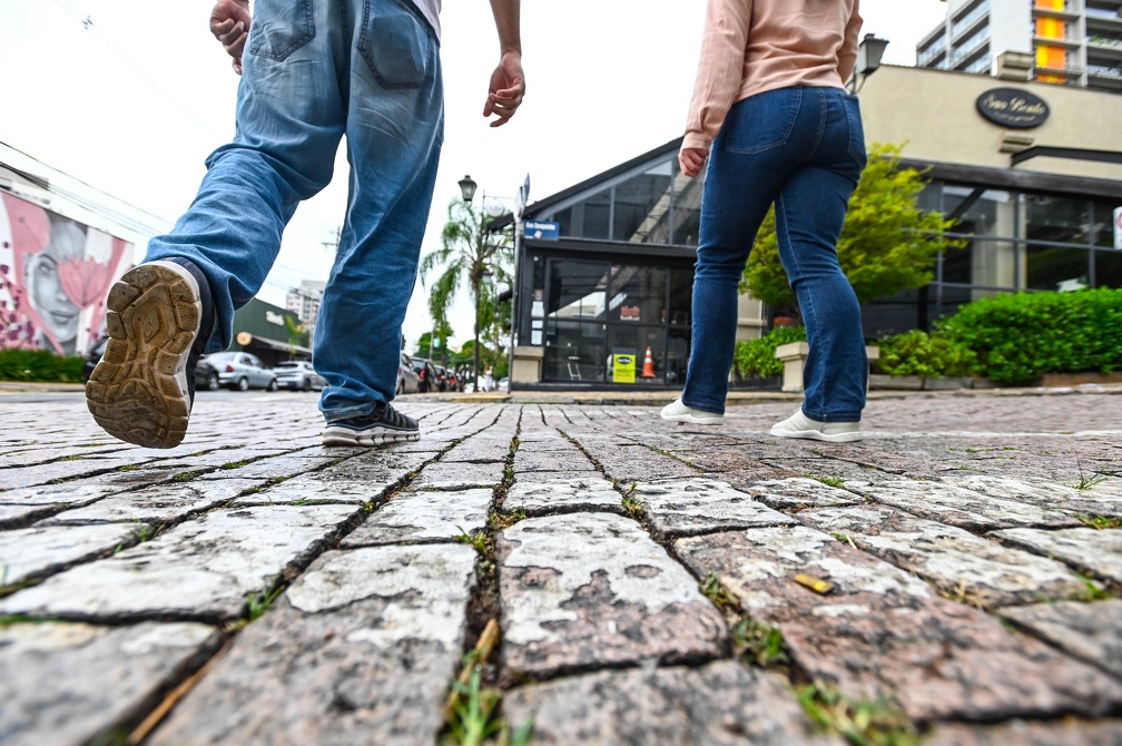 Condepacc aprova estudo para tombamento de ruas com paralelepípedos em Campinas