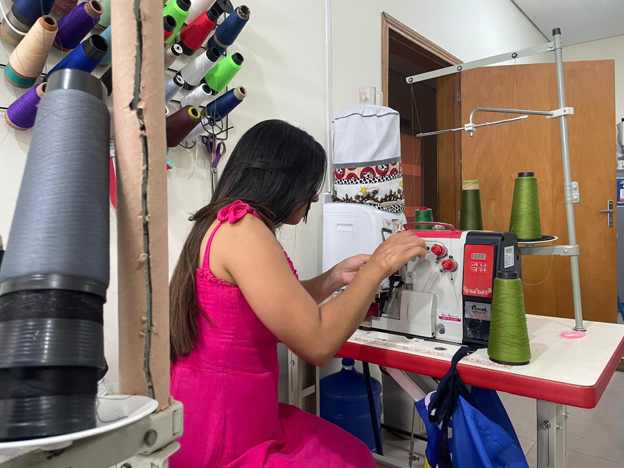 Coletivo de costura saber em arte.