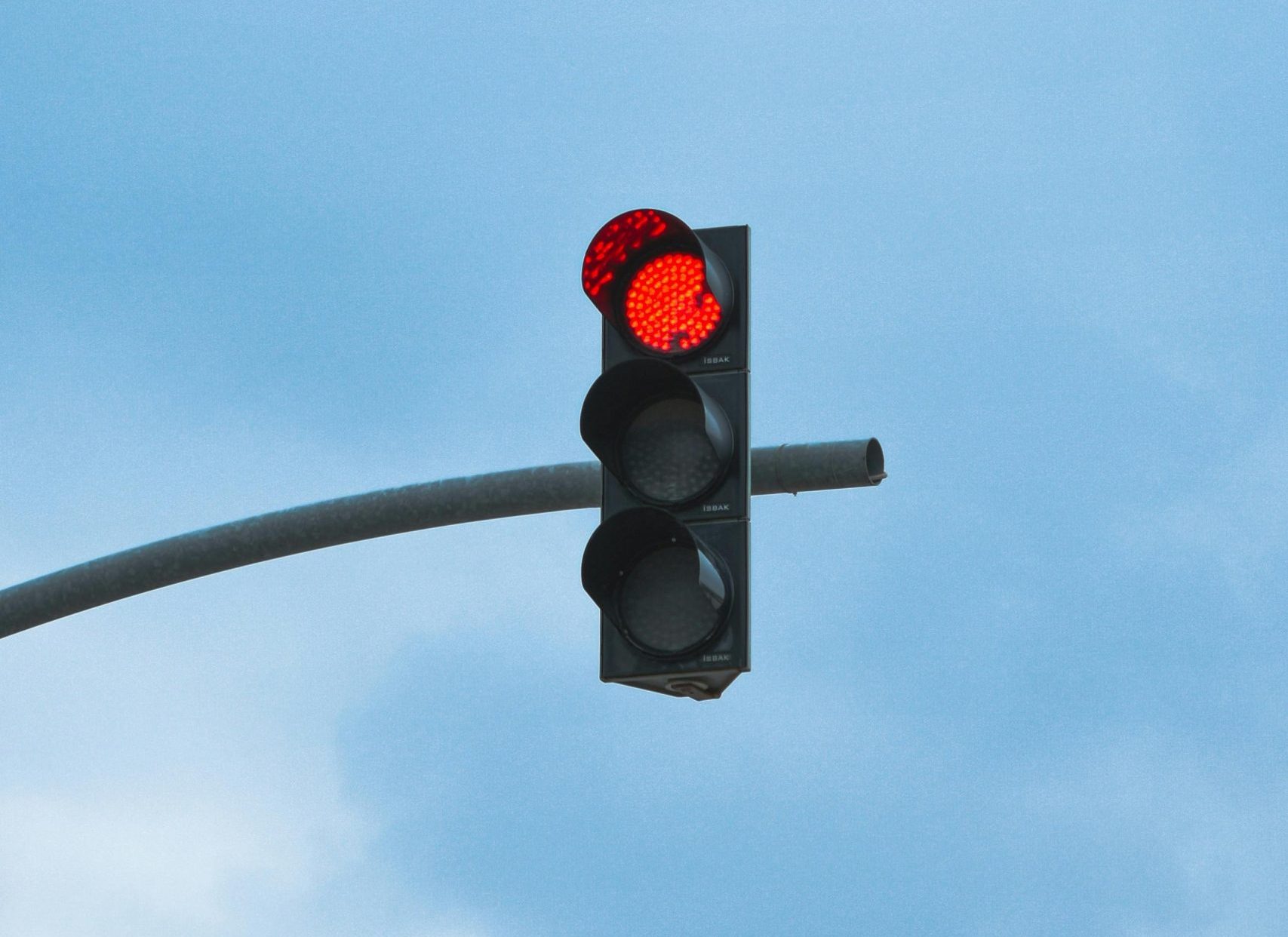 Justiça libera radares semafóricos em Indaiatuba após suspensão