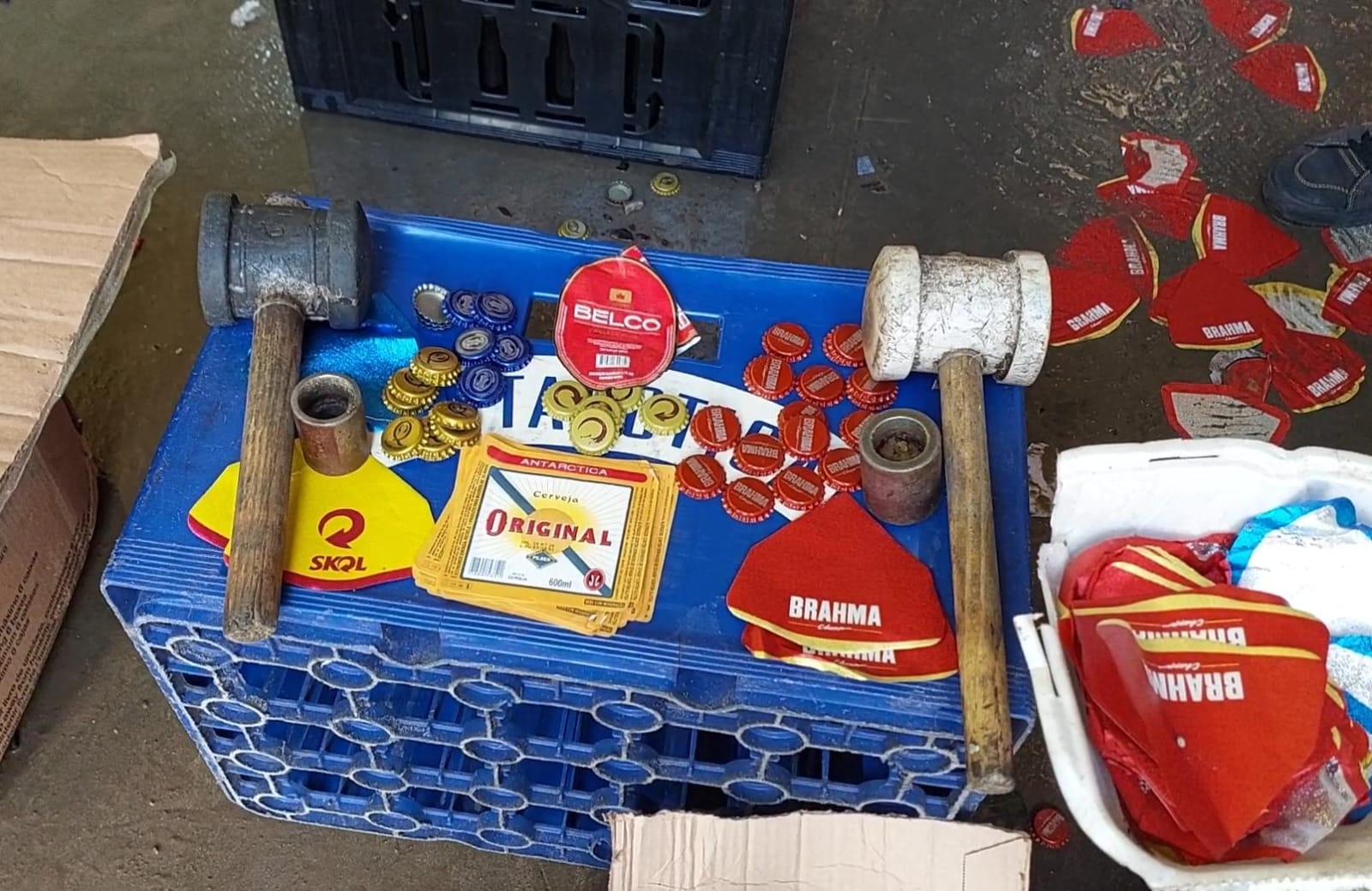 Operação flagra esquema de falsificação de cerveja em condições insalubres em Campinas