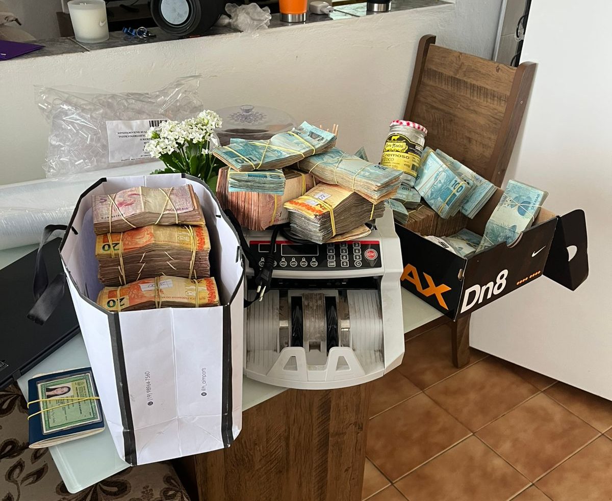 Polícia Militar prende casal por tráfico de drogas e lavagem de dinheiro no Baronesa