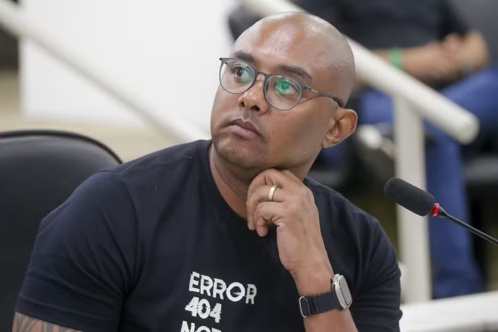 Câmara de Piracicaba suspende função pública de vereador preso por denúncias de crimes sexuais