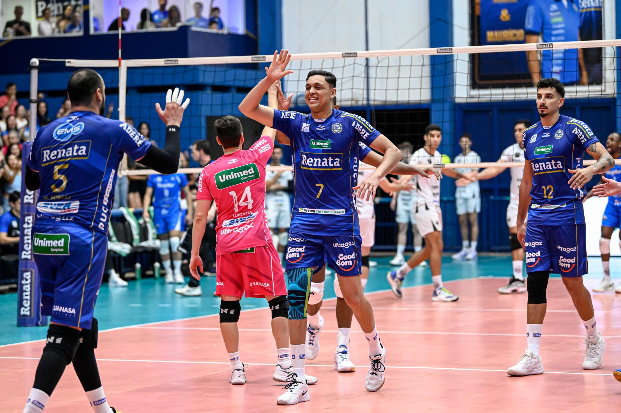 Vôlei Renata enfrenta o São José na semifinal do Campeonato Paulista