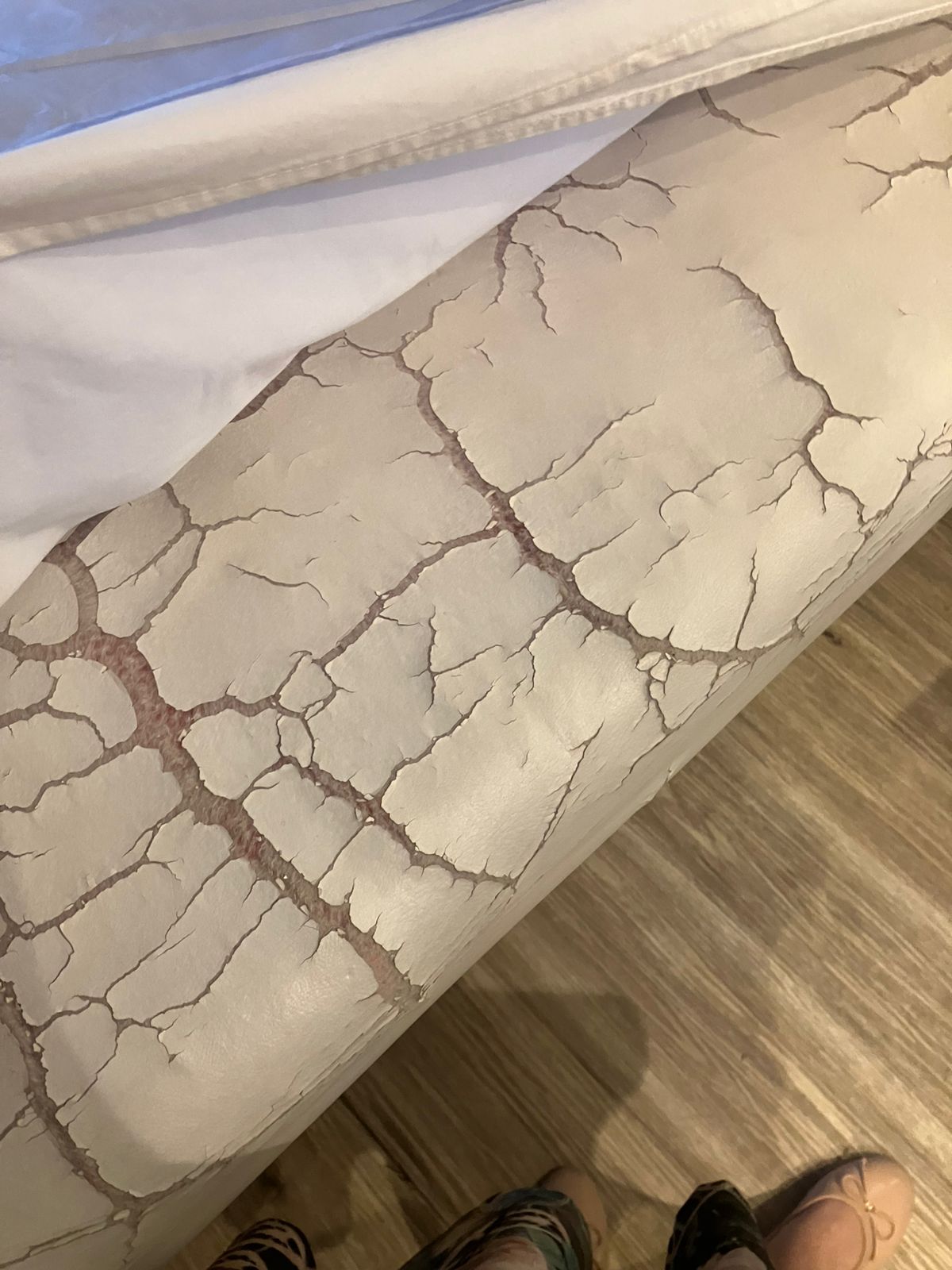 Clínica de estética é interditada pela quarta vez no Cambuí