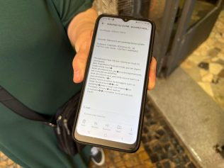 Paralelepípedos afundam e irritam moradores no Centro de Campinas