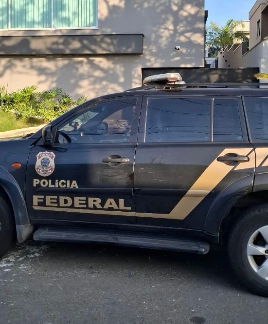 Polícia Federal investiga grupo que desviou FGTS e Auxílio Emergencial