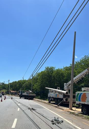 Colisões com postes já somam 61 casos em Limeira em 2025
