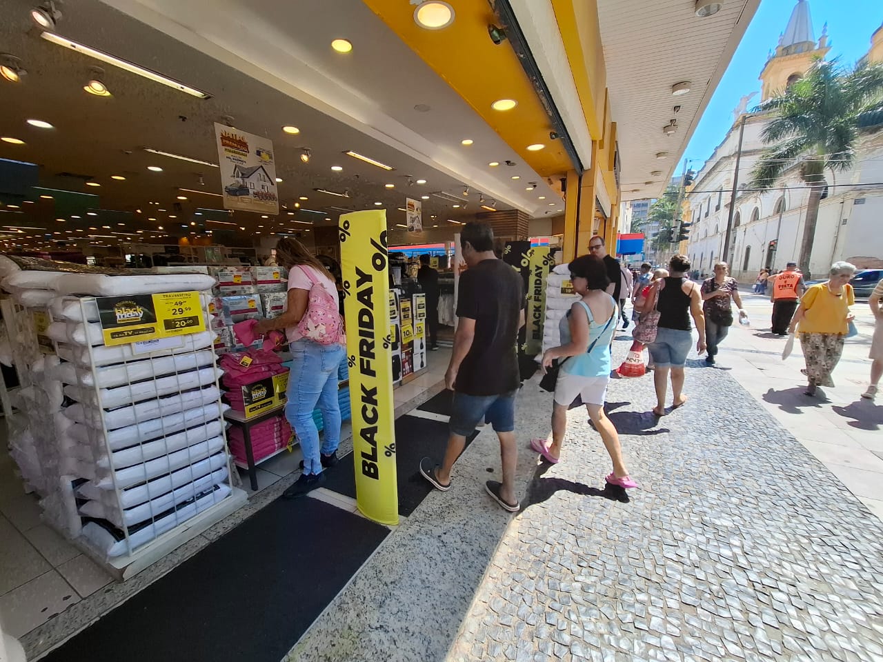 Black Friday movimenta mais de R$ 661 milhões em vendas em Campinas