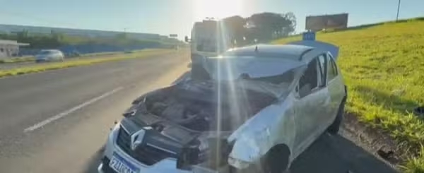 Policial civil morre após capotar veículo na SP-304 em Santa Bárbara d’Oeste