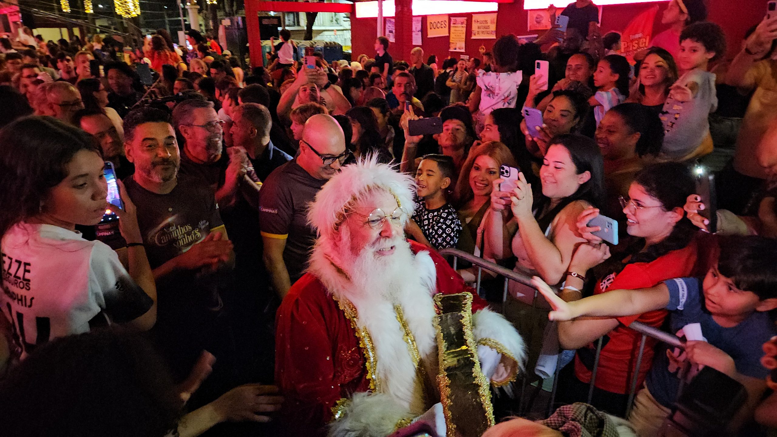 Com Papai Noel e empreendedoras, Campinas quer atrair movimento para o Centro no Natal