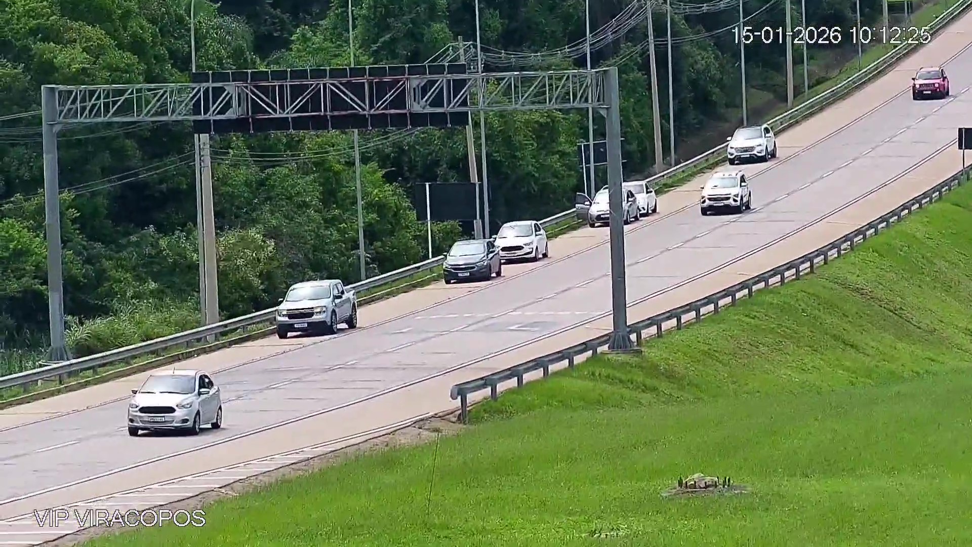 Em um mês, câmeras na avenida do Aeroporto de Viracopos flagram mais de 100 infrações