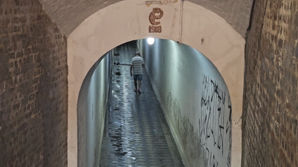 Fechado para reparos, túnel da Vila Industrial deve ser reaberto nesta terça