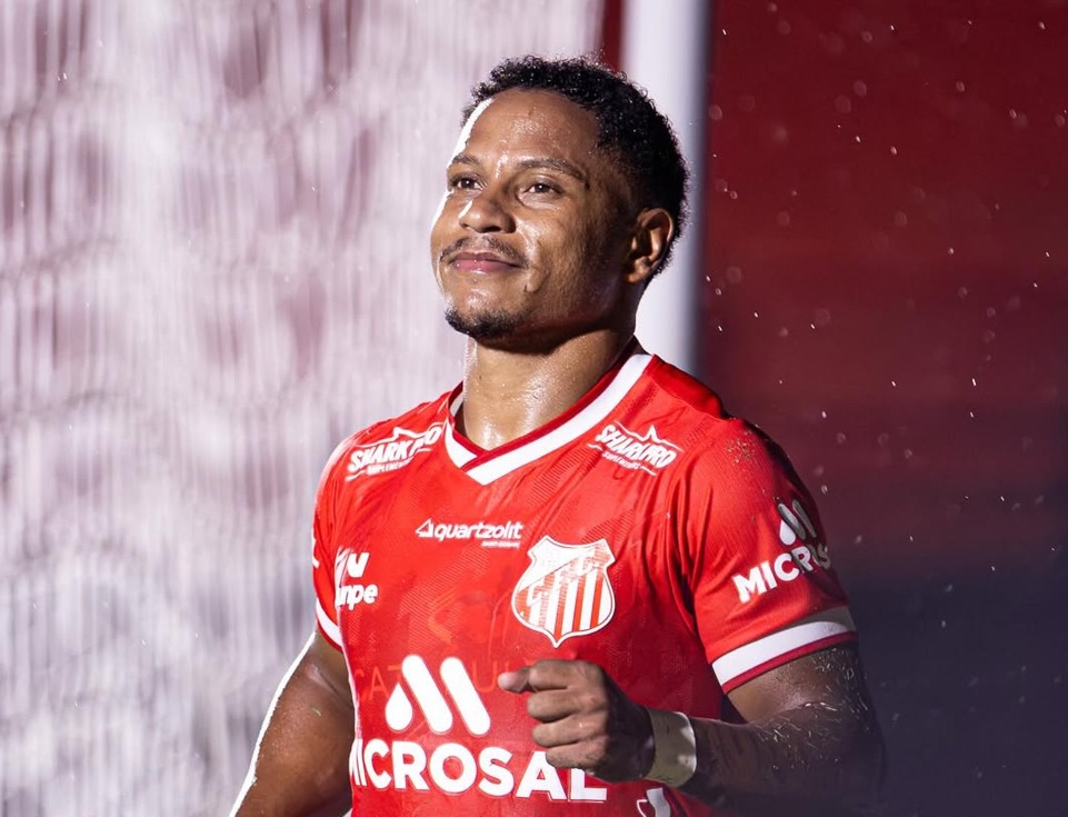 Atacante Daniel Baianinho celebra o bom início do Capivariano no Paulistão   