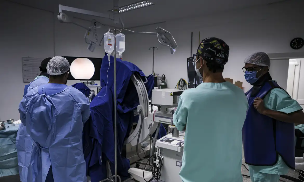 Falhas cirúrgicas dão direito à indenização do paciente, garante advogada