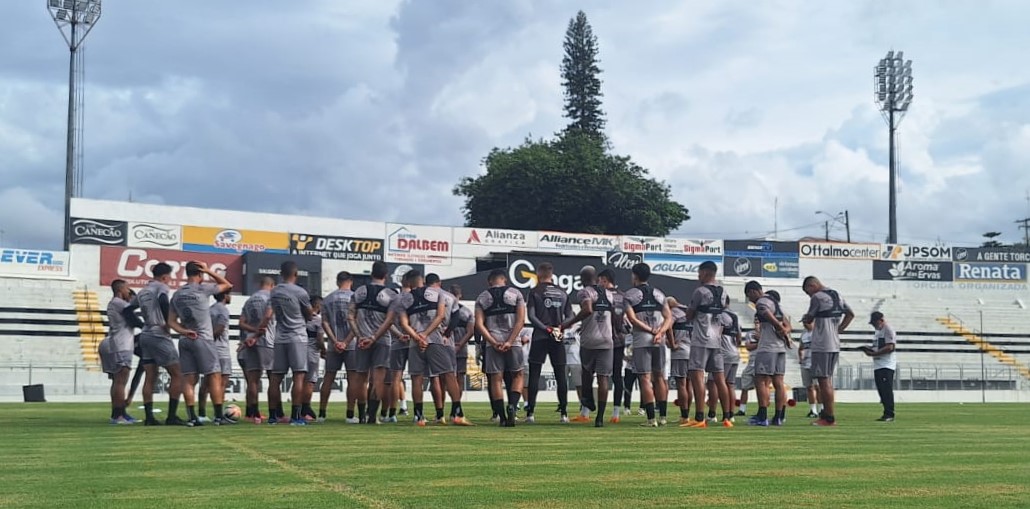 Ponte Preta vai estrear no Paulistão sem as contratações; renovações são publicadas no BID