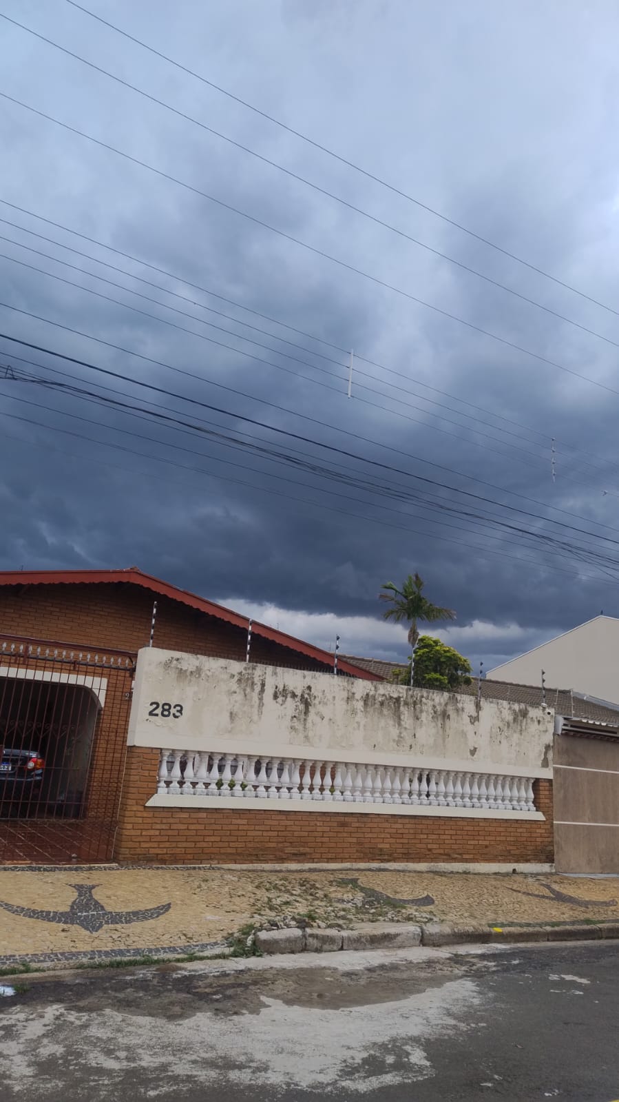 Temporal alaga imóveis e assusta o campineiro na volta para casa