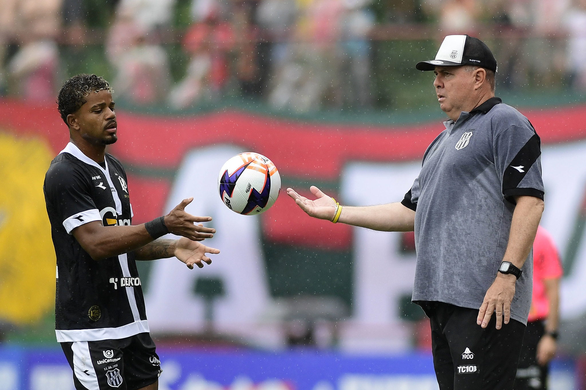 Marcelo Fernandes pede desculpas ao torcedor da Ponte Preta após rebaixamento no Paulista