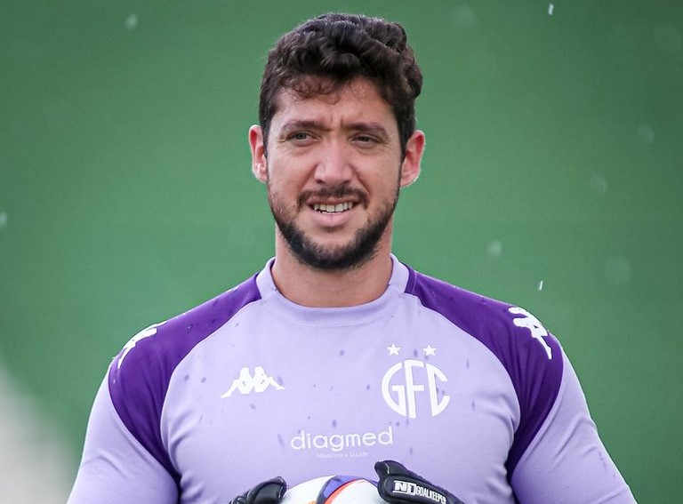 Caíque França revela estudo do Castanhal e alerta para dificuldades da partida pela Copa do Brasil