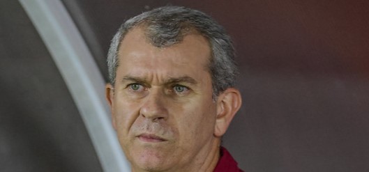 Técnico do Botafogo, Cláudio Tencatti aposta em ataque “móvel” contra o Palmeiras