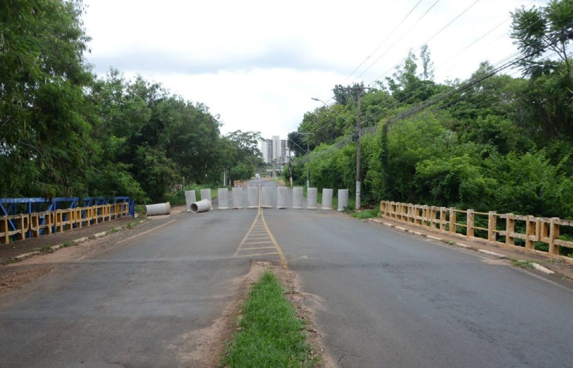 Mogi Mirim: interdição na Nagib Chaib muda rotina de motoristas