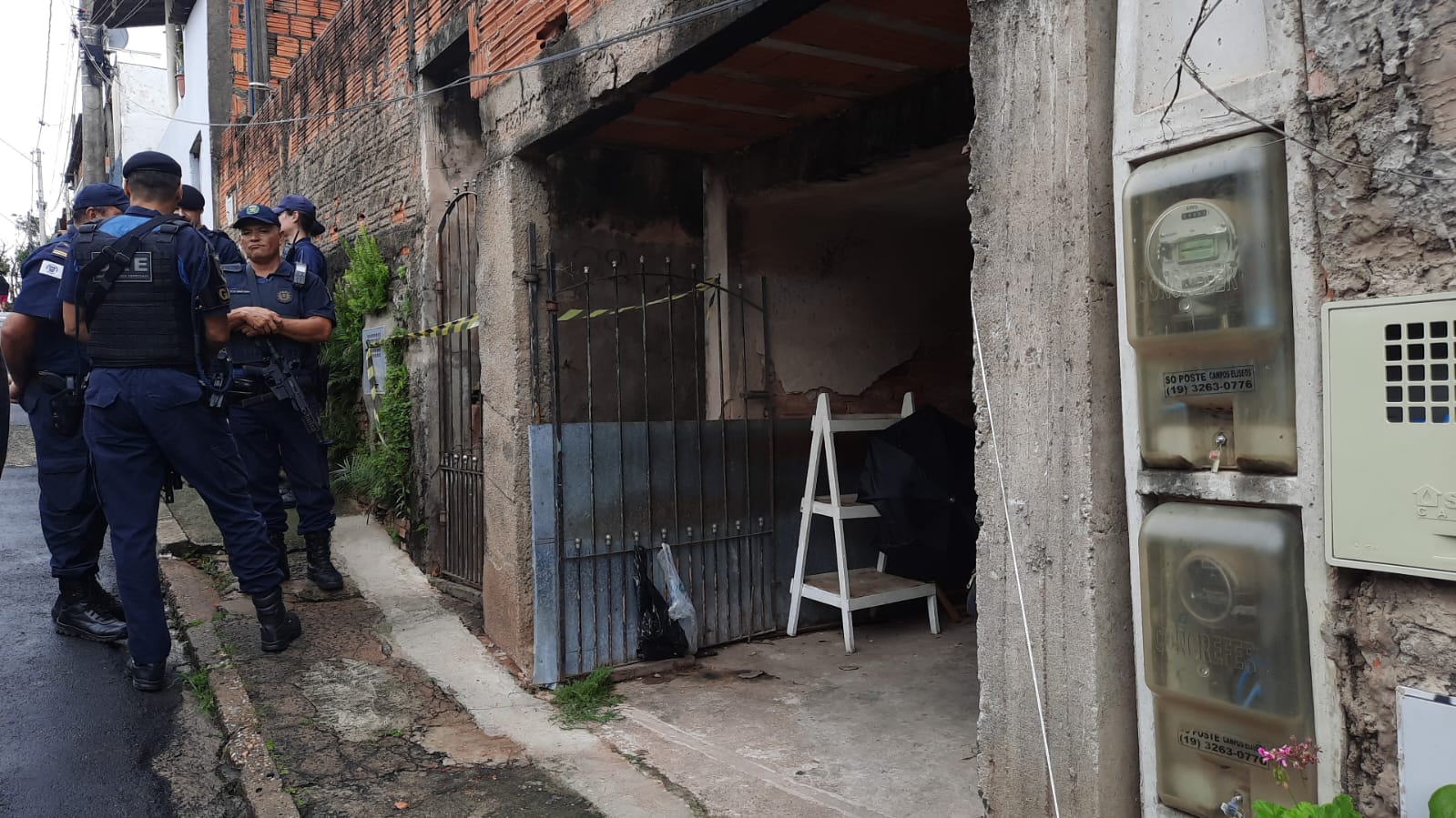 Mulher é encontrada morta em casa do Jd. Campos Elíseos; suspeita é de feminicídio