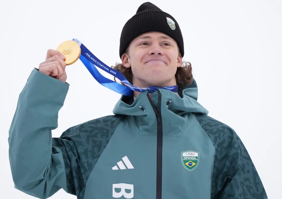 Com origem em Campinas, atleta leva ouro inédito ao Brasil nos Jogos de Inverno 2026