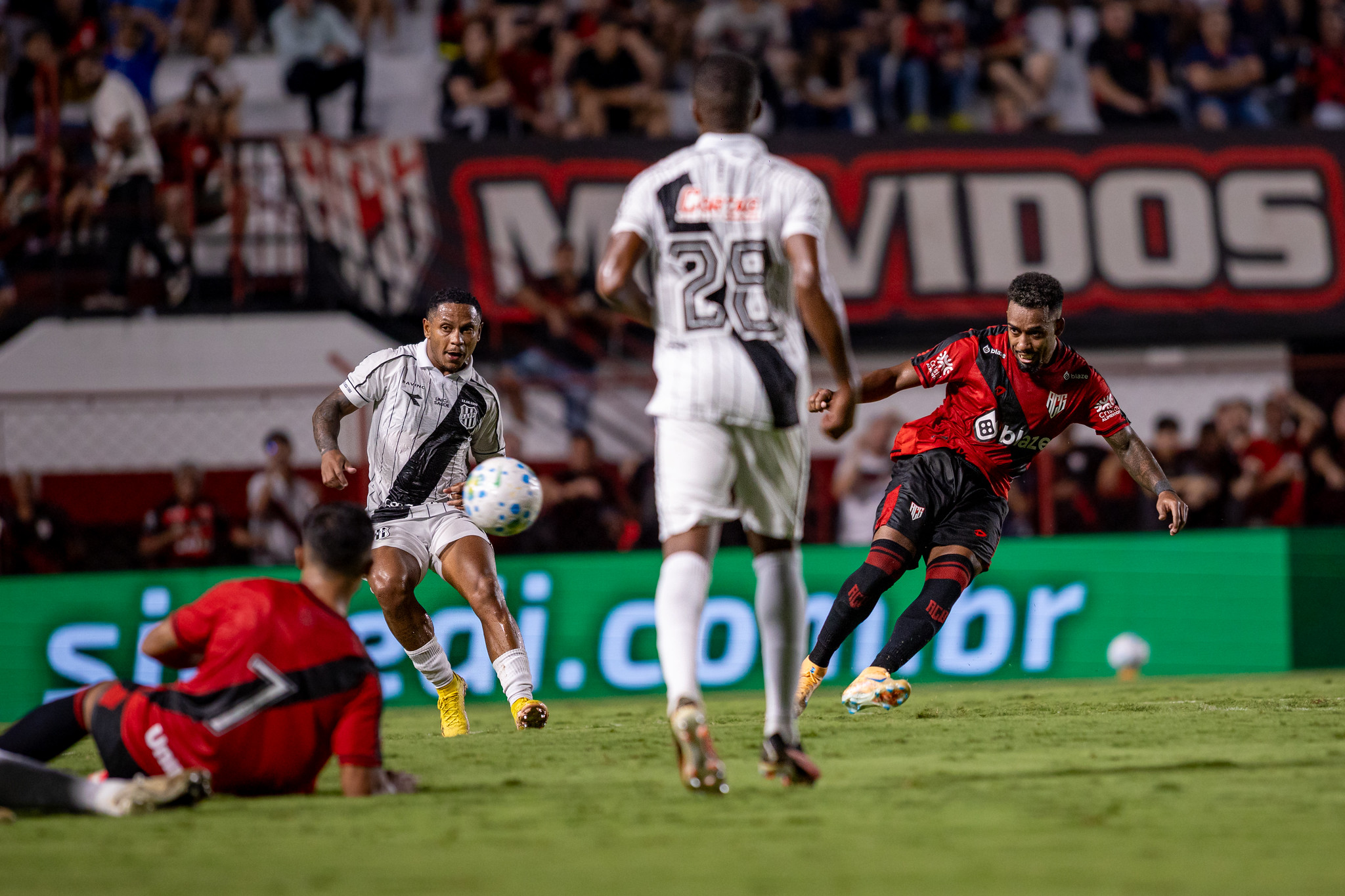 Rodrigo Santana fala da eliminação na Copa do Brasil e projeta estreia na Série B