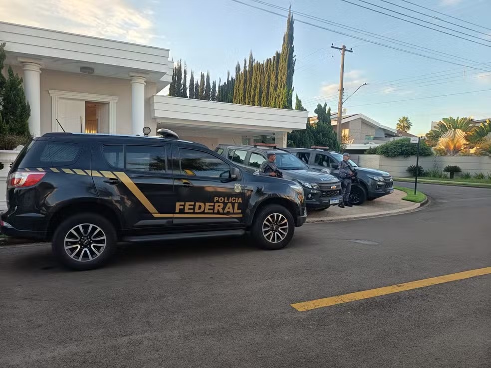 Líder de esquema milionário de fraudes bancárias se entrega à Polícia Federal em Piracicaba